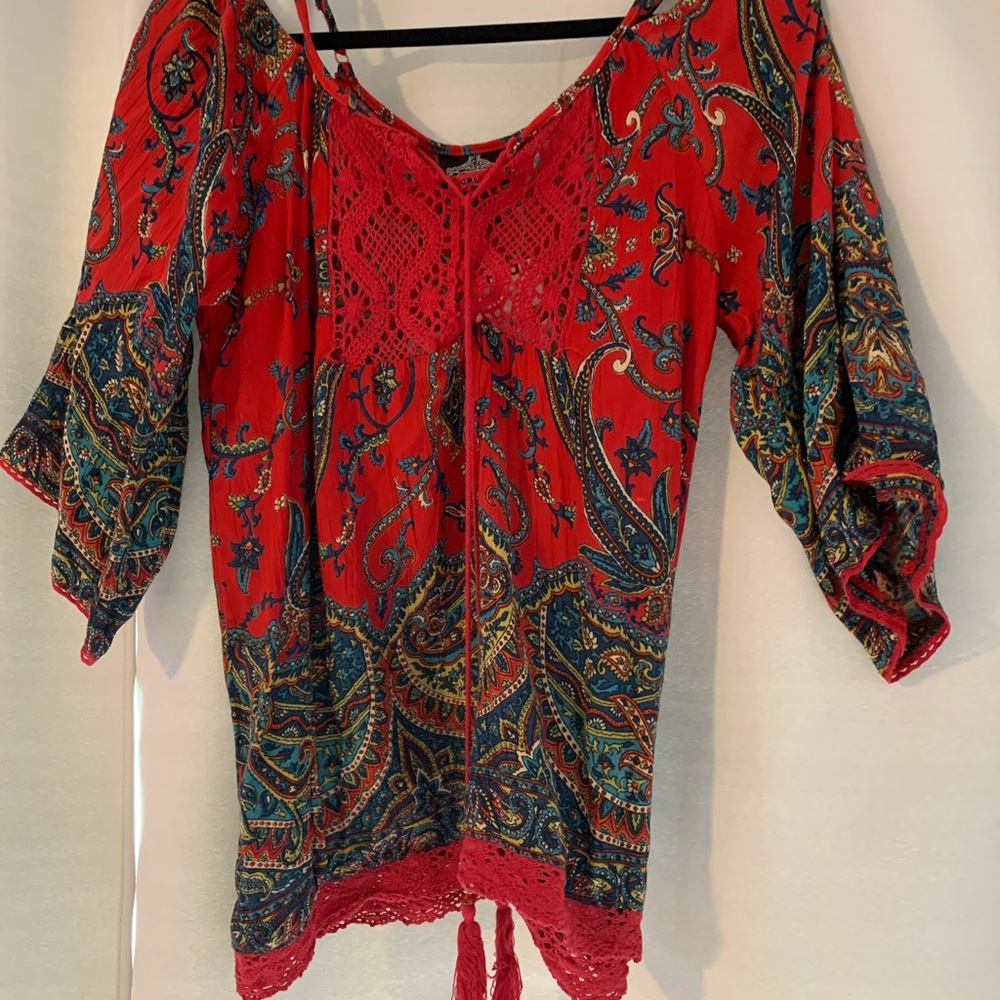 Red floral top
